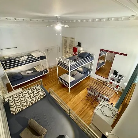 Hostel Rostelbem *
