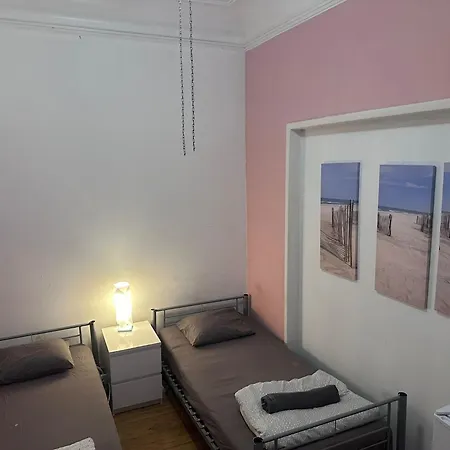 Rostelbem Hostel