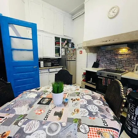 Hostel Rostelbem Lissabon