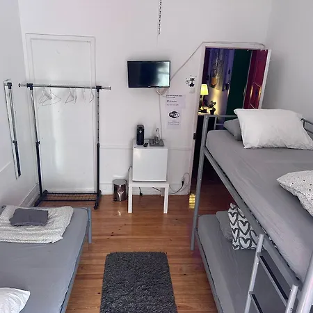 Hostel Rostelbem Lissabon