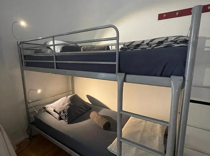 Rostelbem Albergue Lisboa